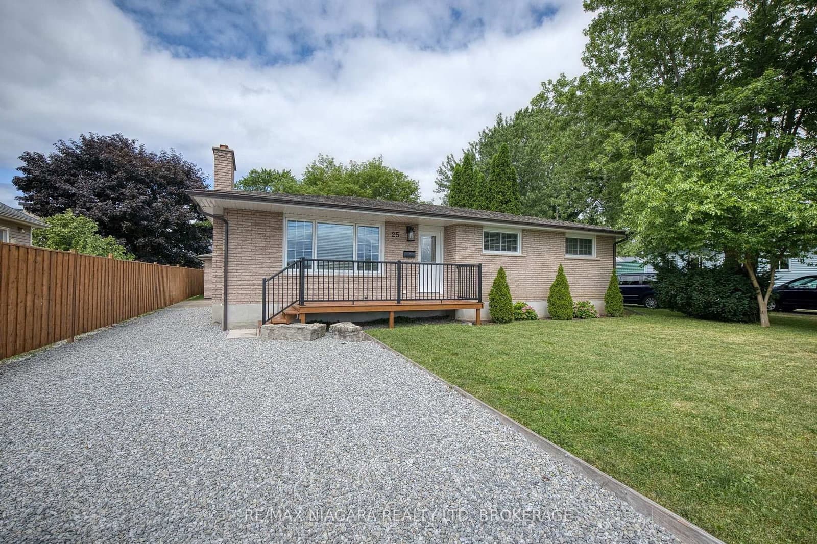 25 Rice Road - Image 1