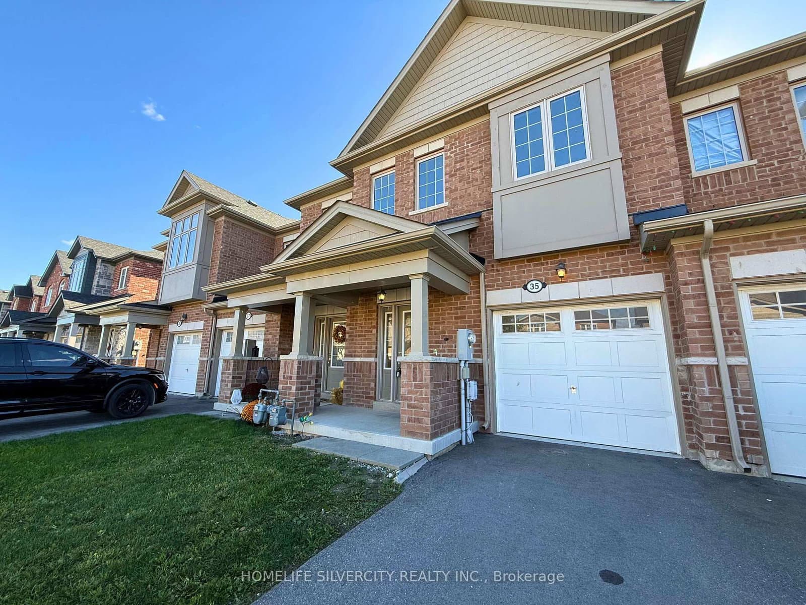 35 Sparkle Drive - Image 2