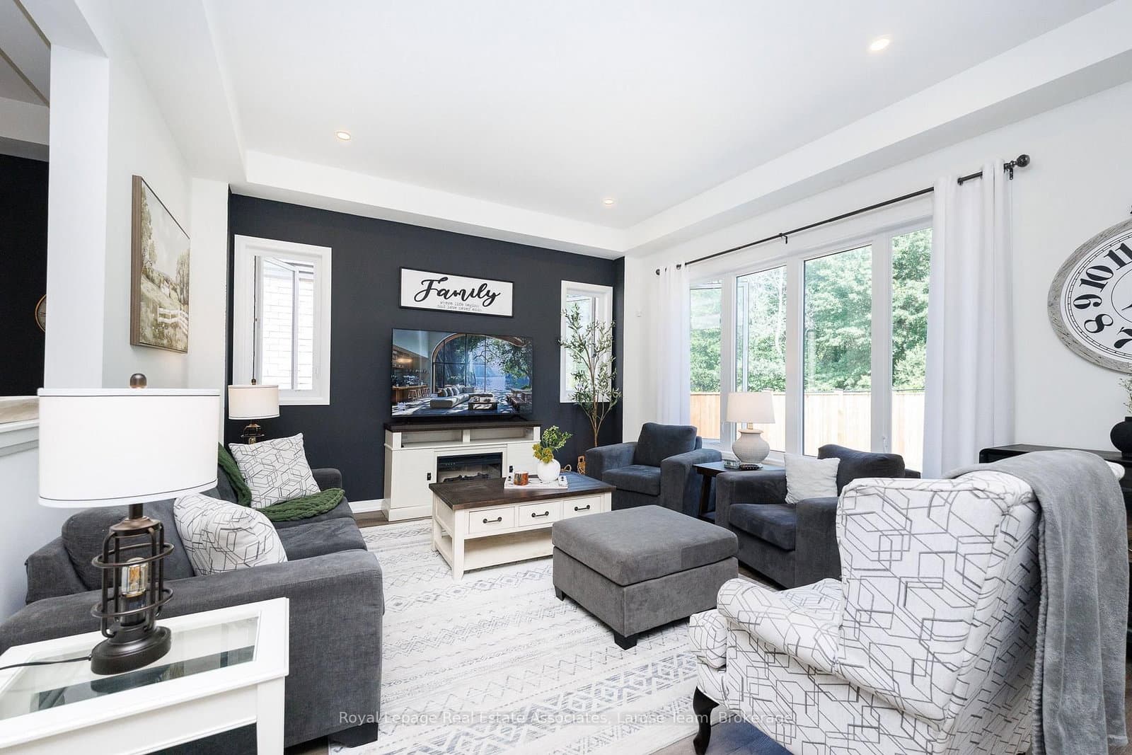 31 Willson Drive, Unit Main and 2nd Floor, - Image 6