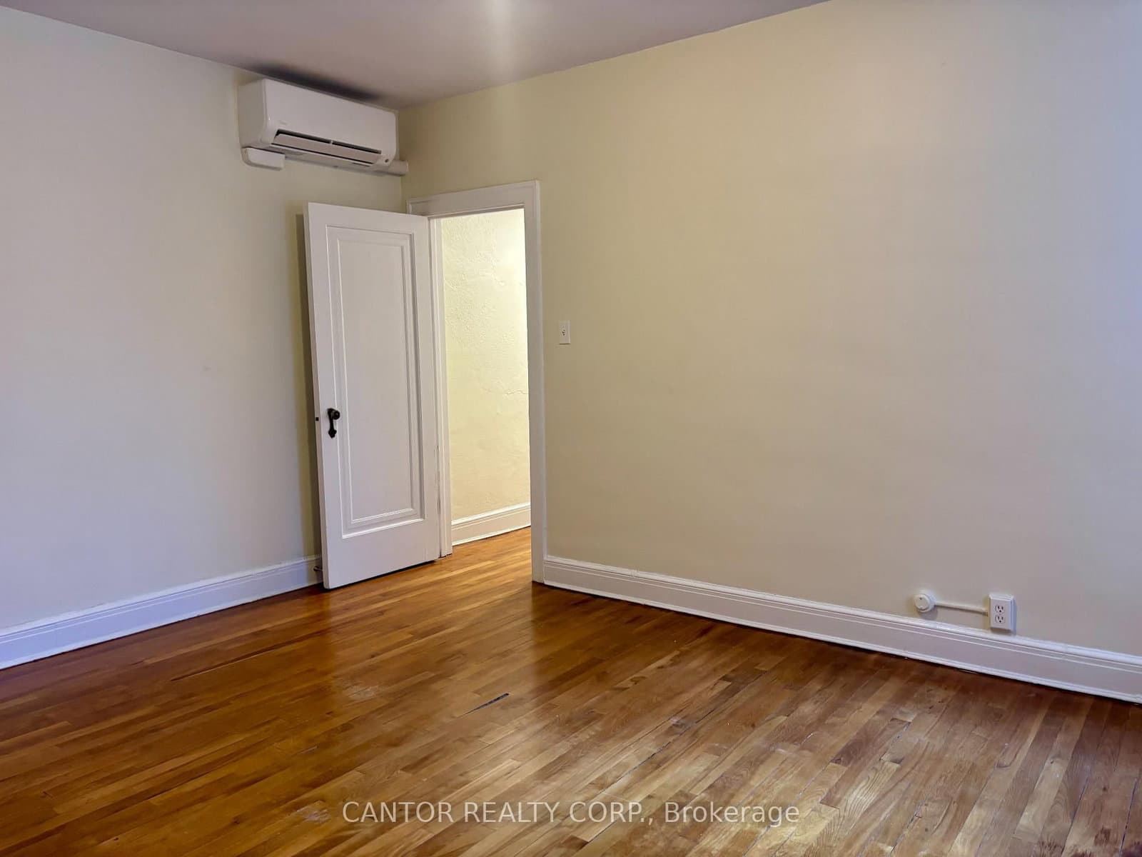 216 Metcalfe Street, Unit 18 - Image 6