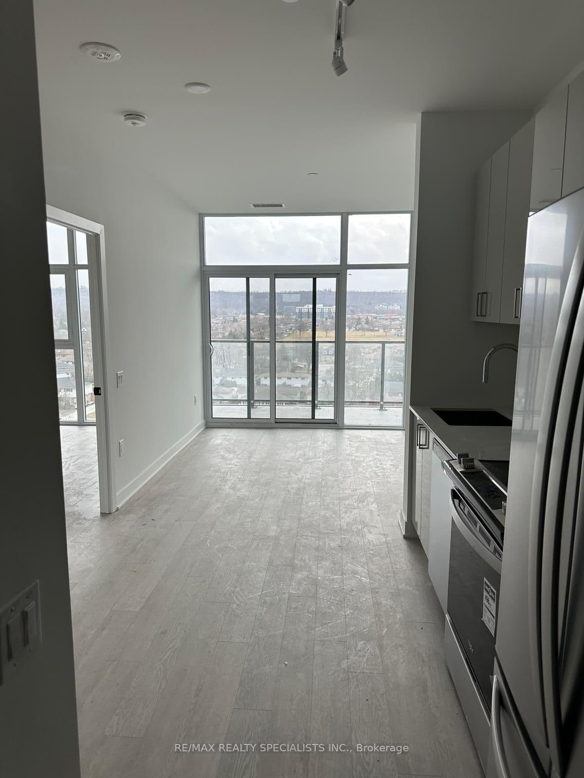 2782 BARTON Street E, Unit 801 - Image 6