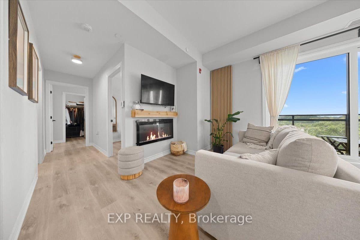 397 Codd's Road, Unit 613 - Image 6