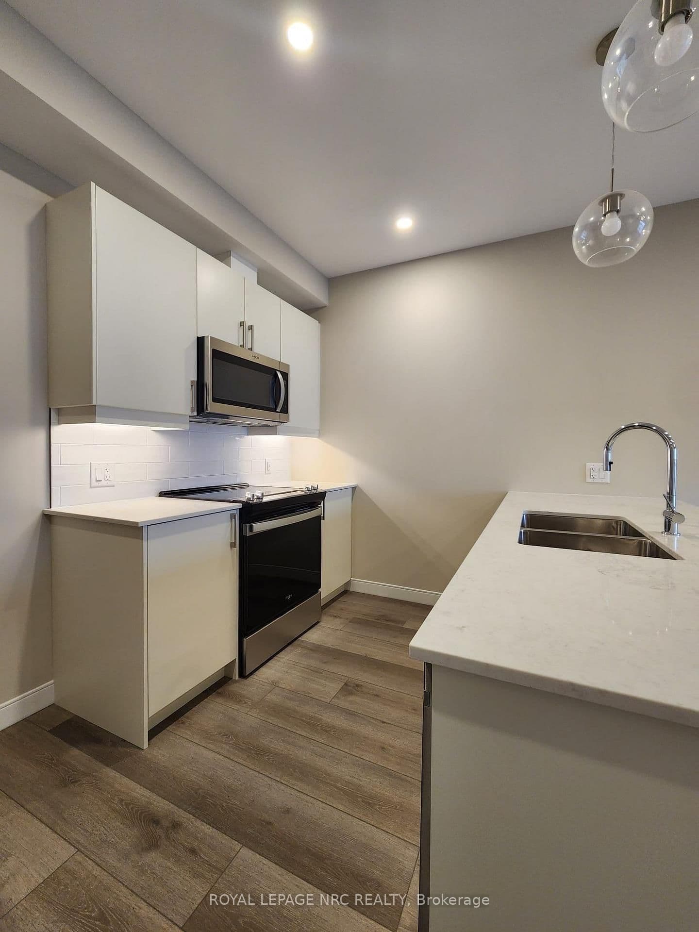118 West Street, Unit 707 - Image 6
