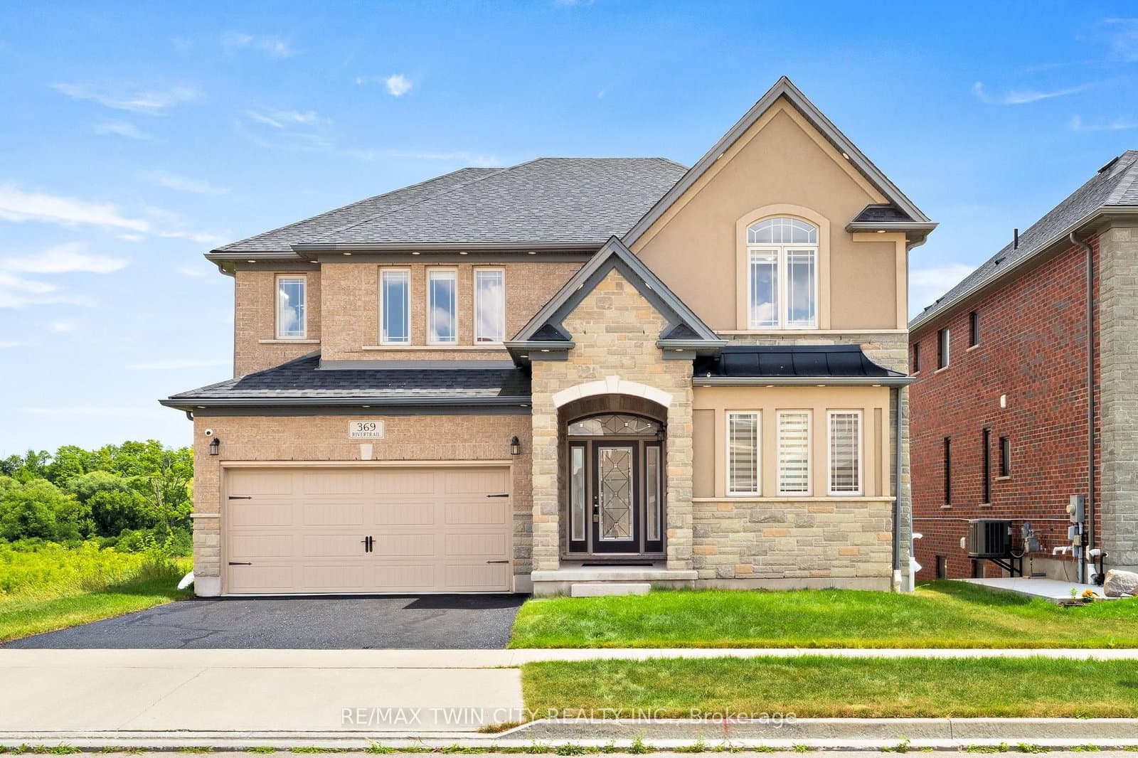 369 Rivertrail Avenue - Image 1