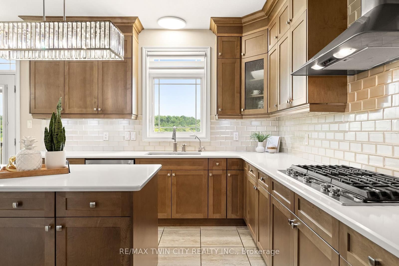 369 Rivertrail Avenue - Image 6