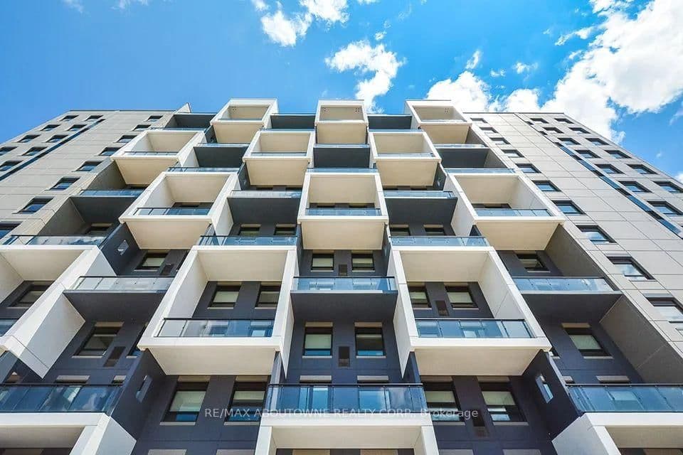 460A Belmont Avenue W, Unit 908 - Image 2