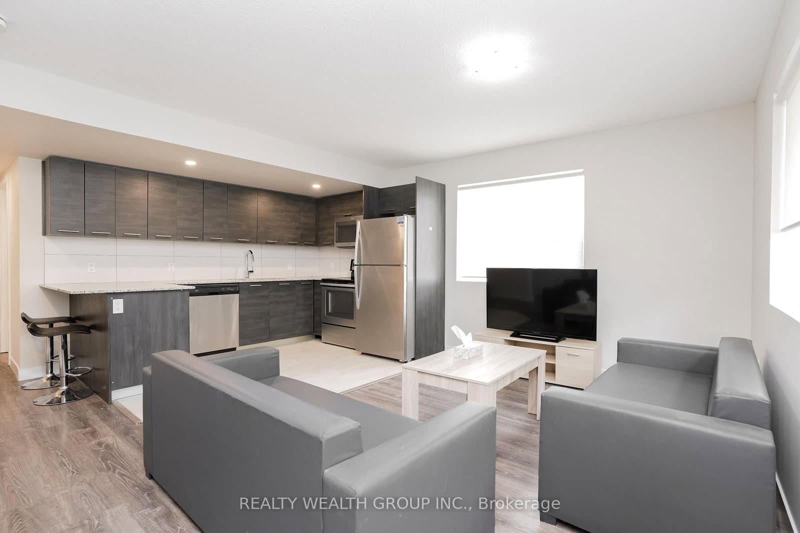 288 Albert Street, Unit 113 - Image 2
