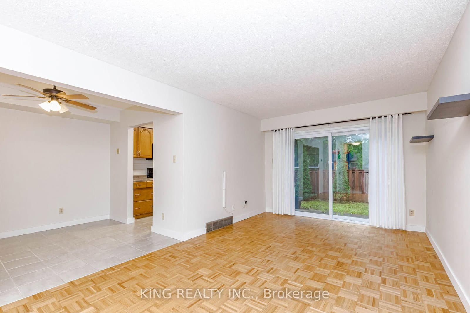 46 Cedarwoods Crescent, Unit 6 - Image 5