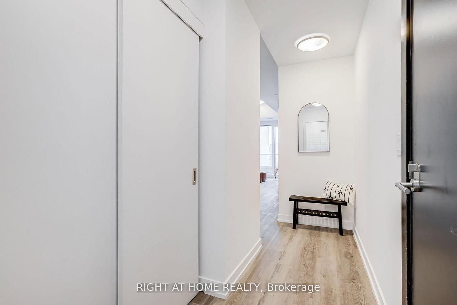 15 Wellington Street S, Unit 301 - Image 4