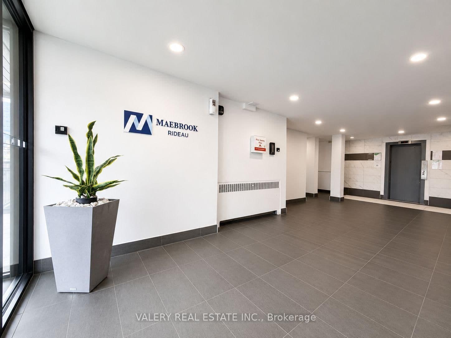 50 Selkirk Street, Unit 501 - Image 2