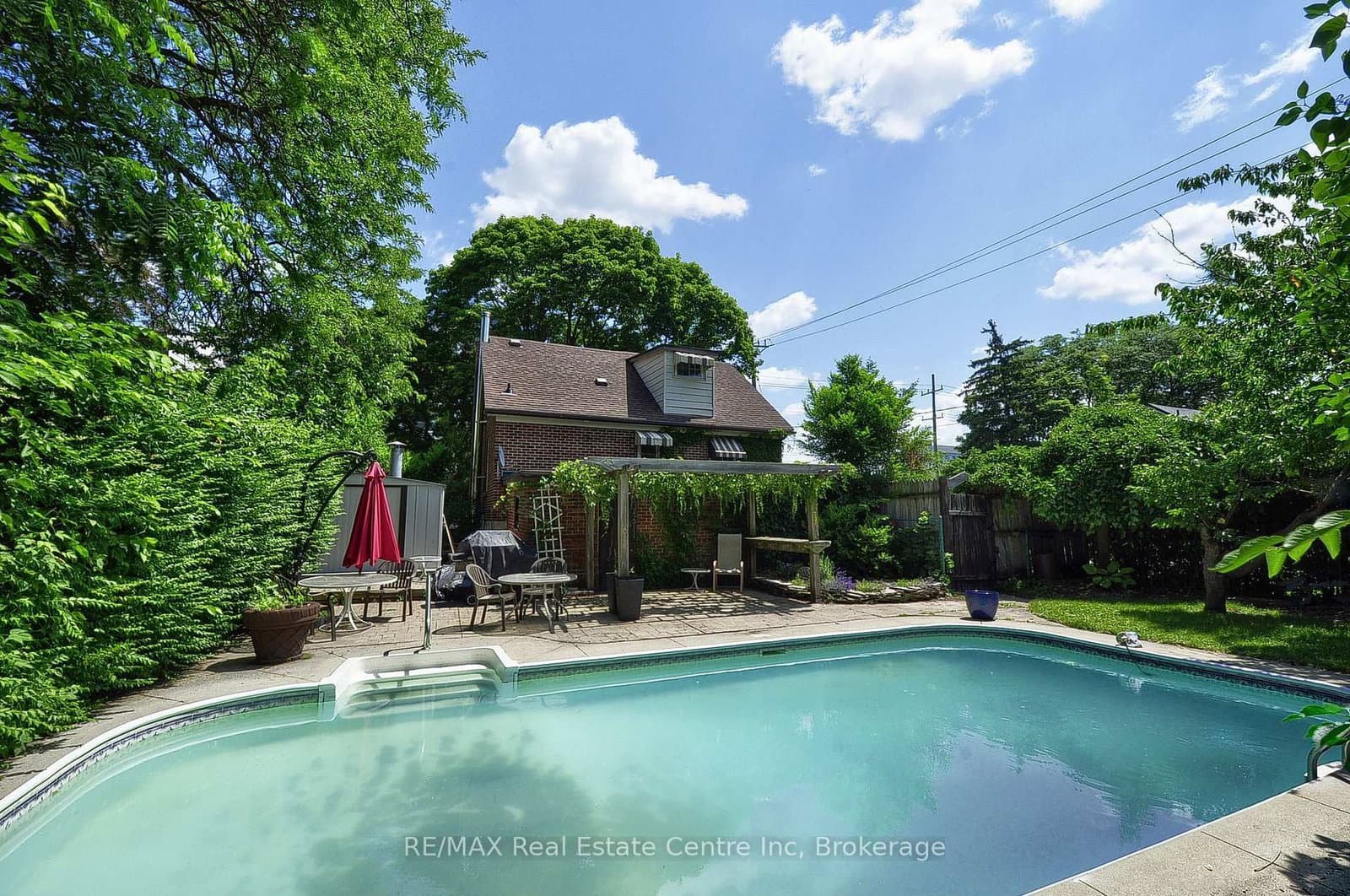 285 Albert Street W - Image 3