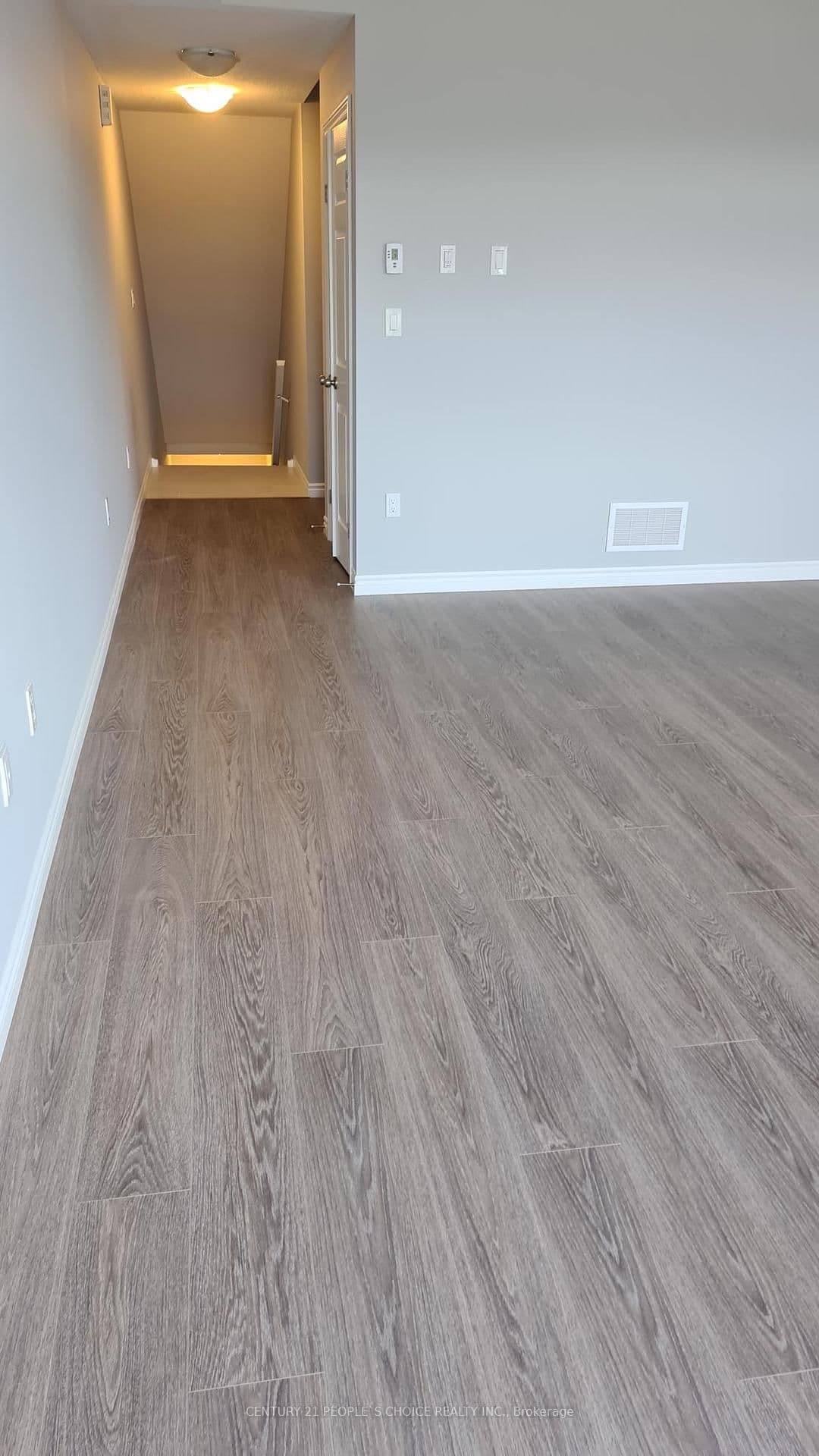 42 WHEAT Lane - Image 5