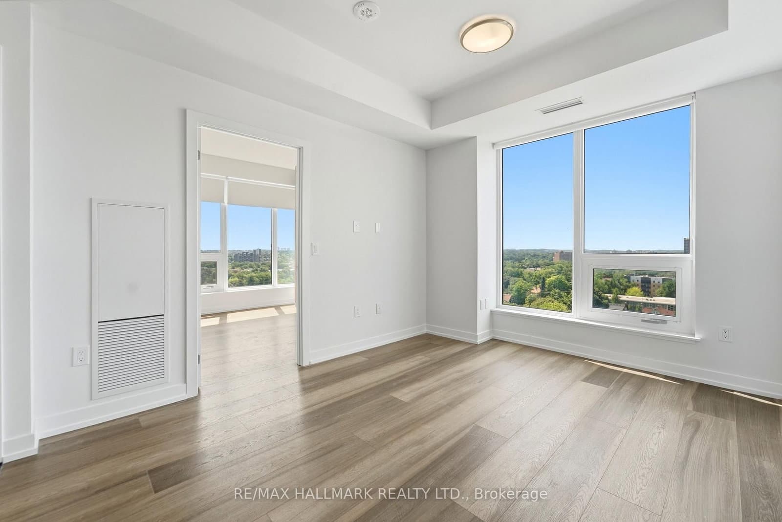 5 Wellington Street S, Unit 1406 - Image 5