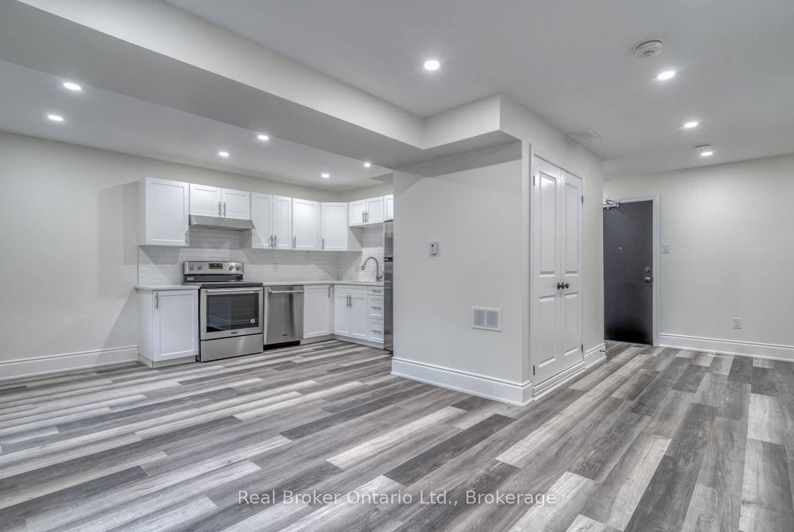 220 Caroline Street S, Unit 1 - Image 4