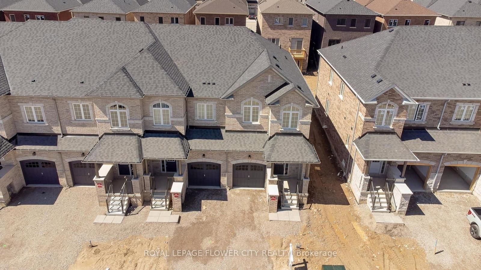 37 Gledhill Crescent - Image 3
