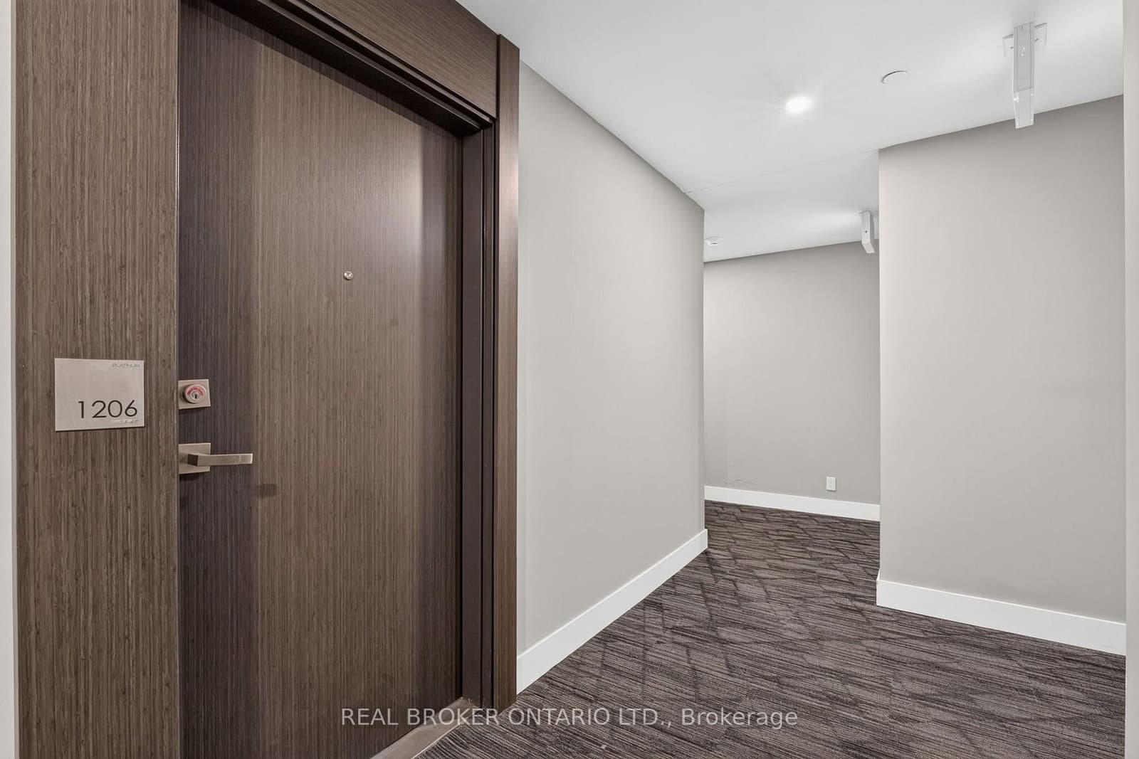 15 Queen Street S, Unit 1206 - Image 3