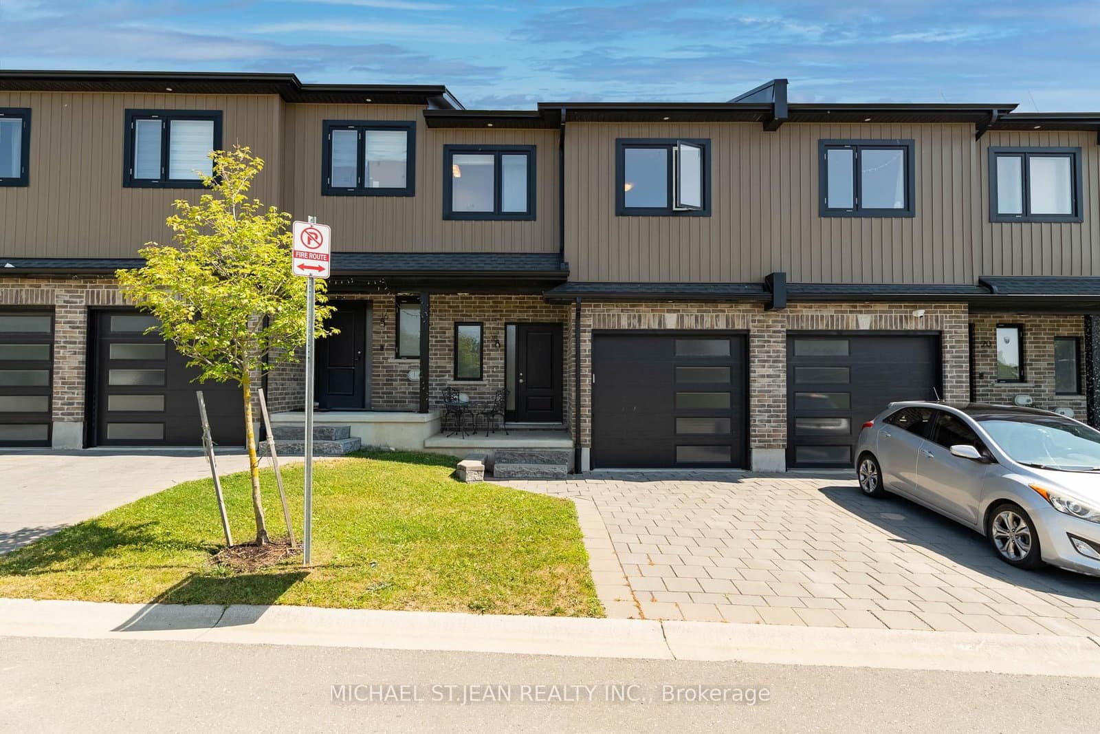 811 Sarnia Road, Unit 18 - Image 1