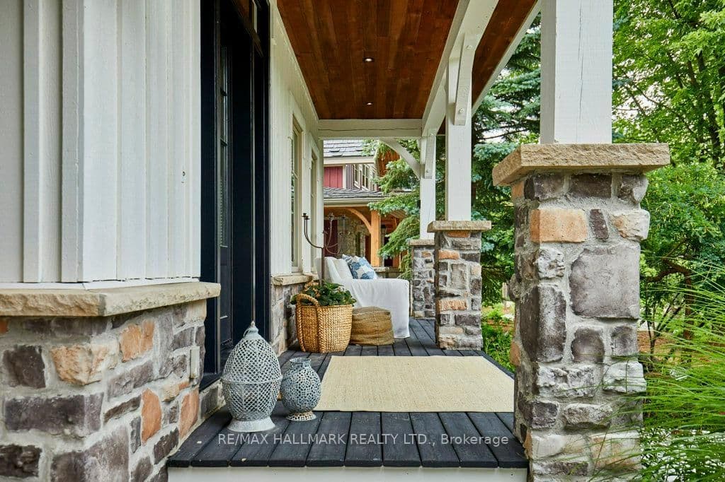 136 Snowbridge Way - Image 5