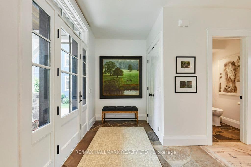 136 Snowbridge Way - Image 6