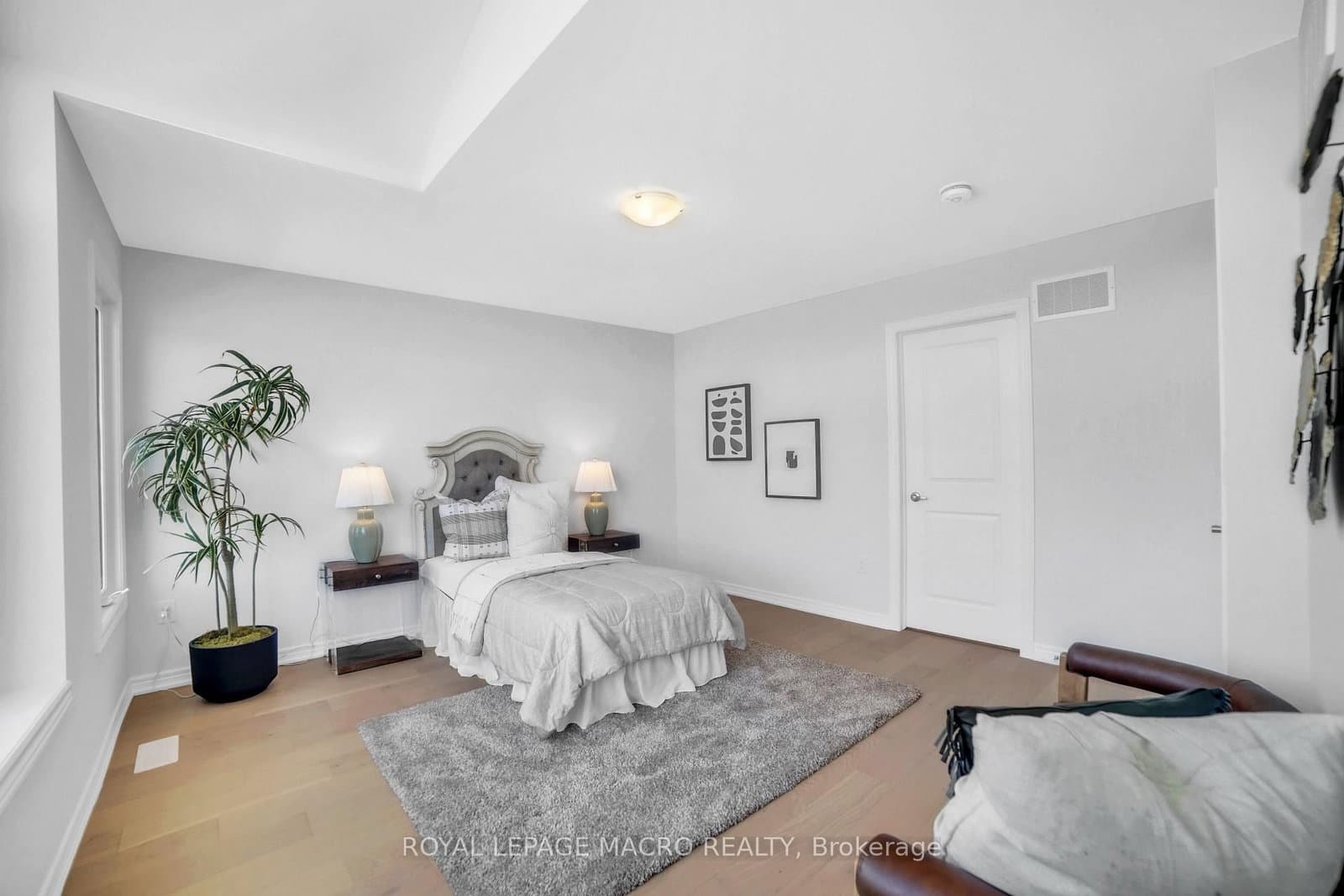 1061 West 5th Street - Image 6