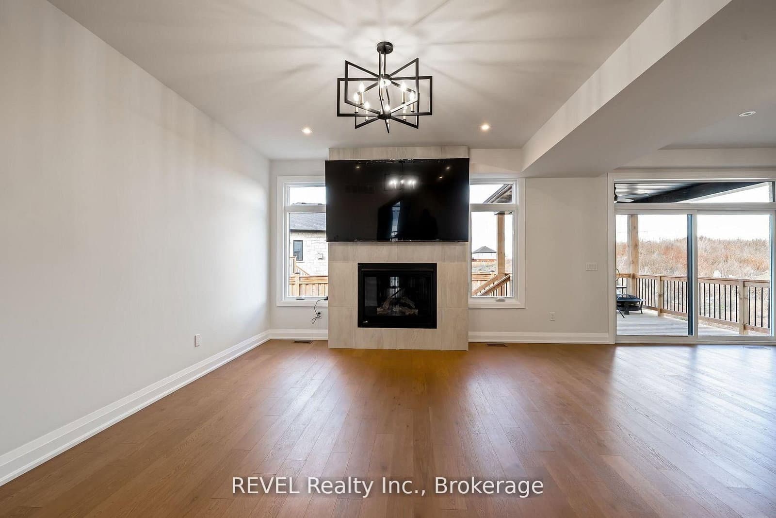 1186 UPPERS Lane - Image 4