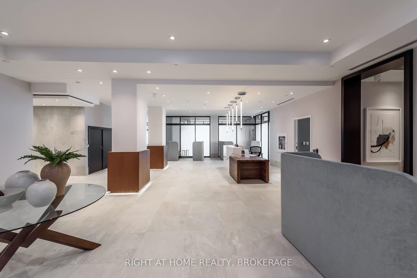 385 WINSTON Road, Unit 712 - Image 4