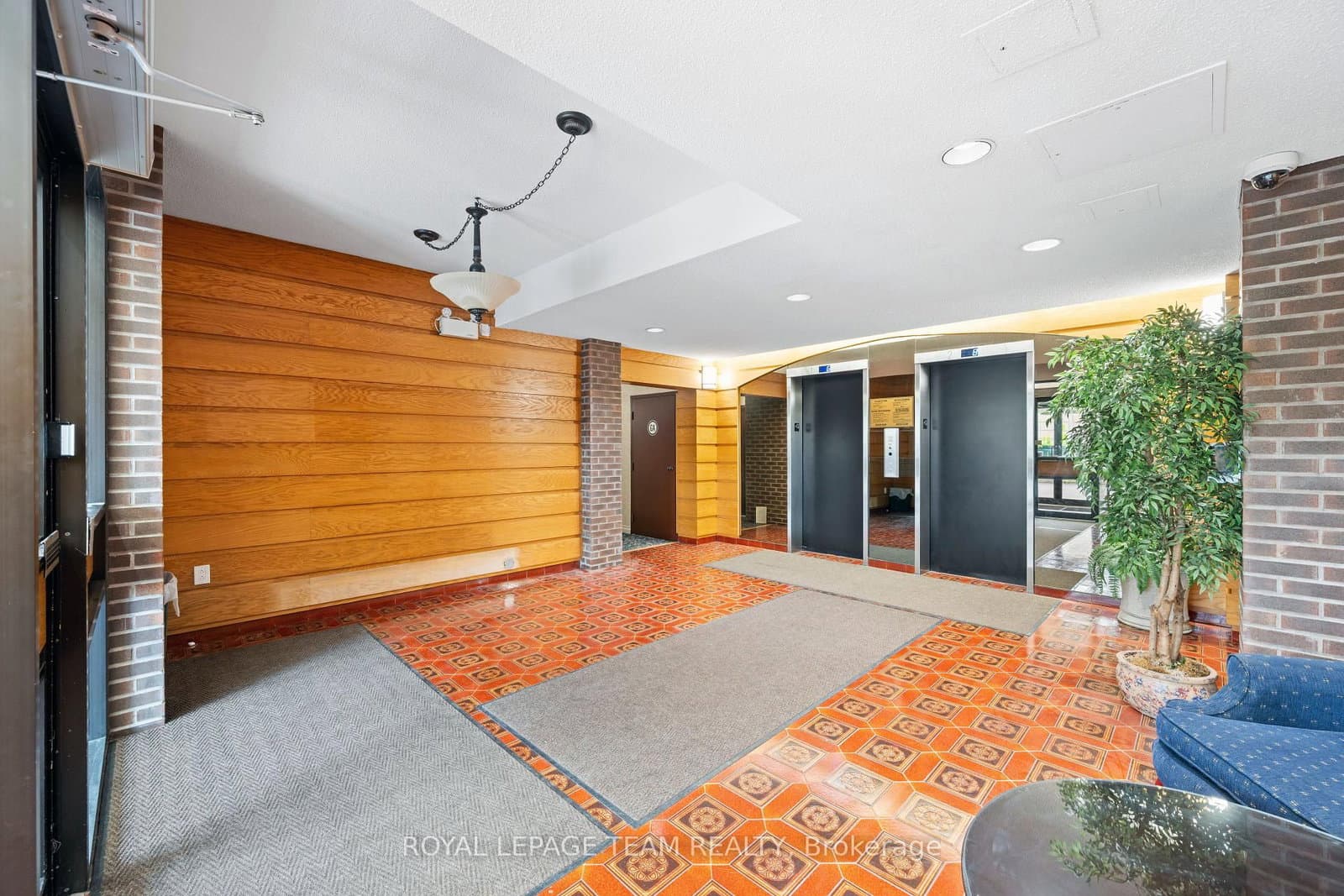 1190 Richmond Road, Unit 804 - Image 3