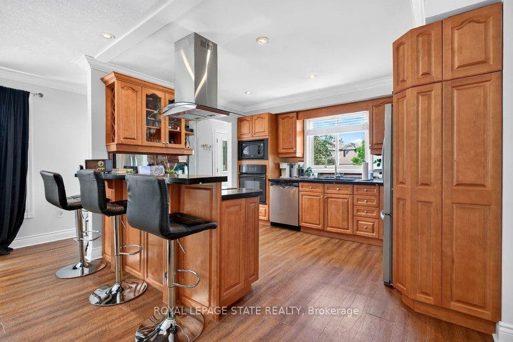 102 Birchlawn Drive - Image 3