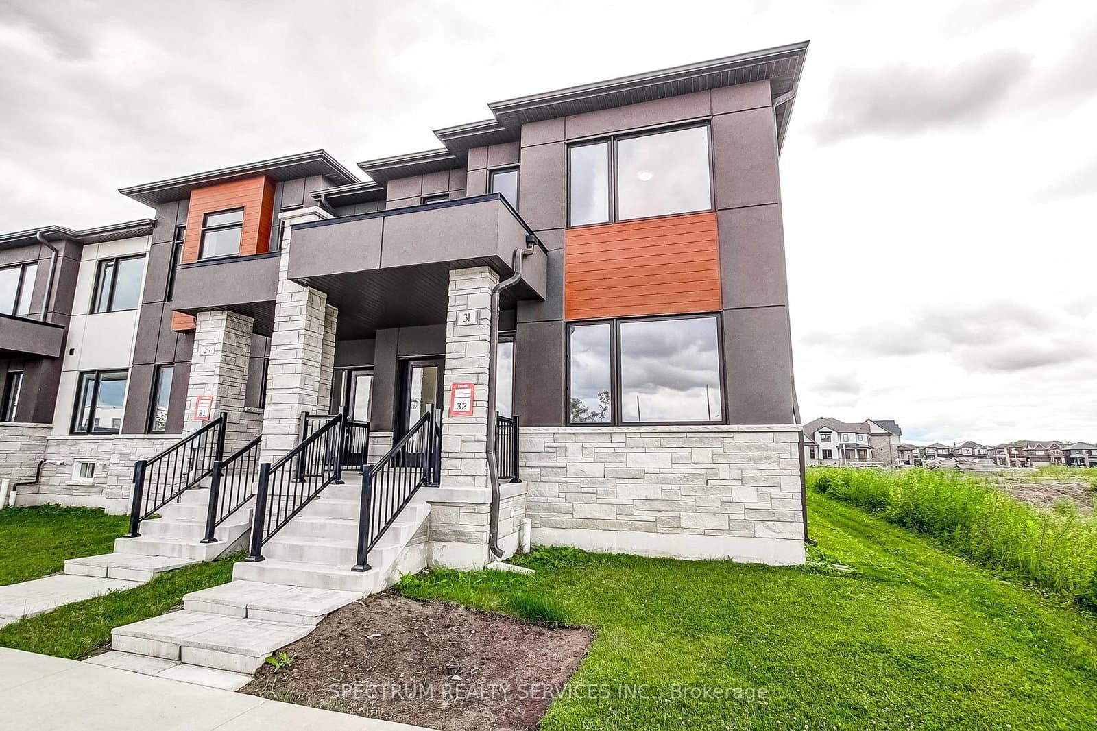 31 Strickland Avenue - Image 2
