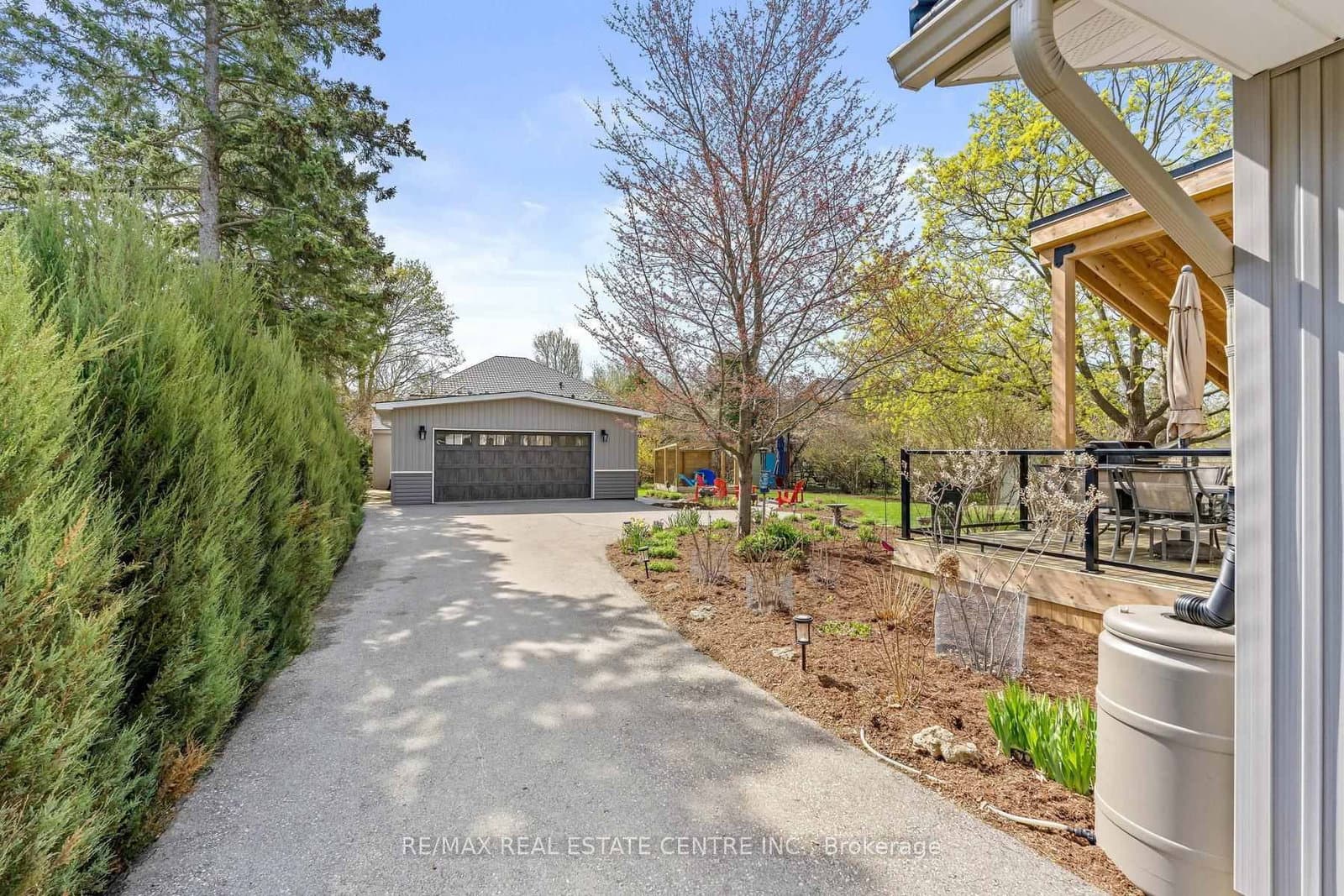 42 Ridgeway Avenue - Image 3