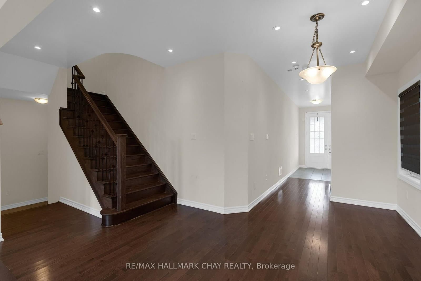 264 Russell Street - Image 6