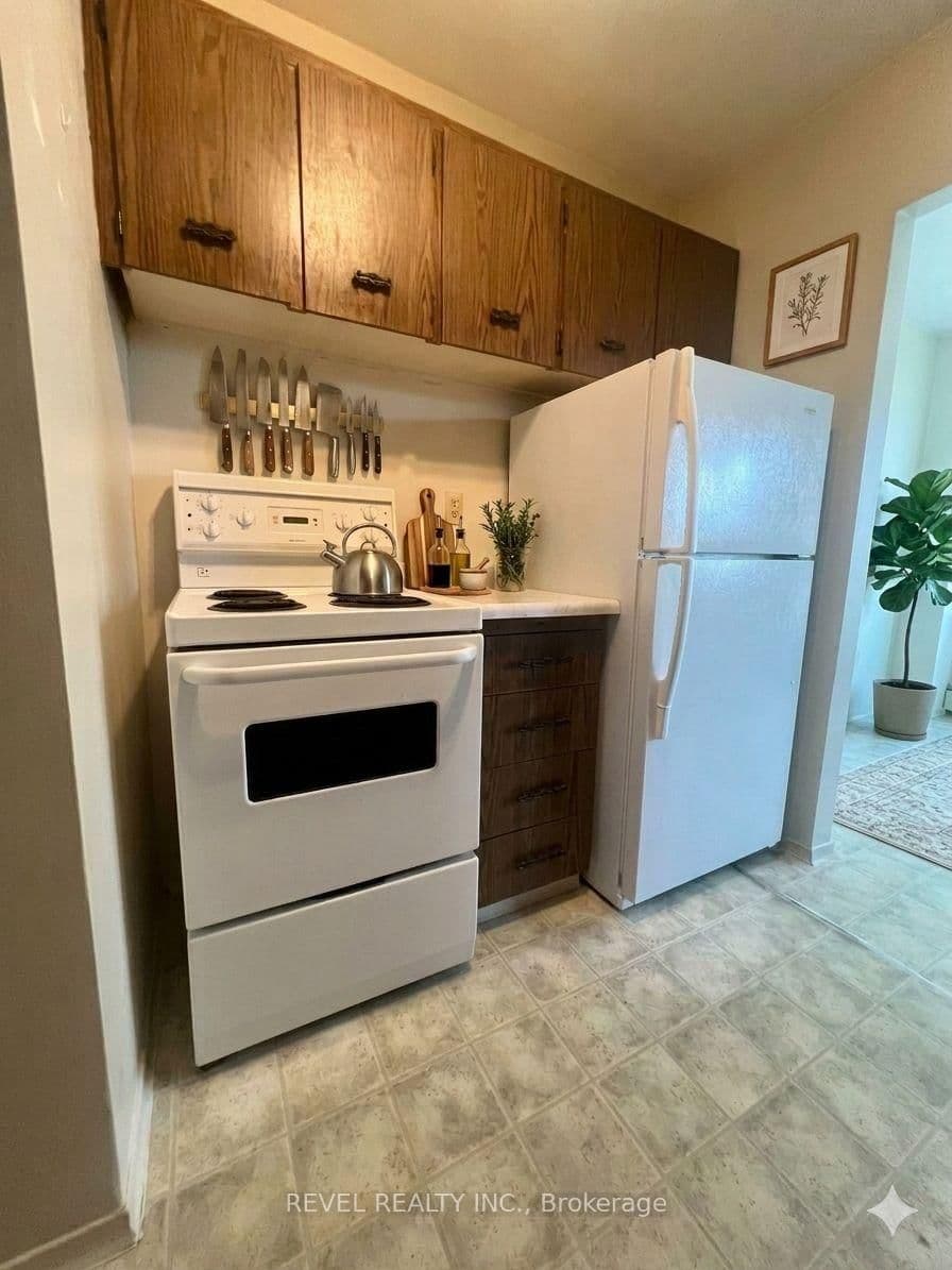 359 Geneva Street S, Unit 407 - Image 4