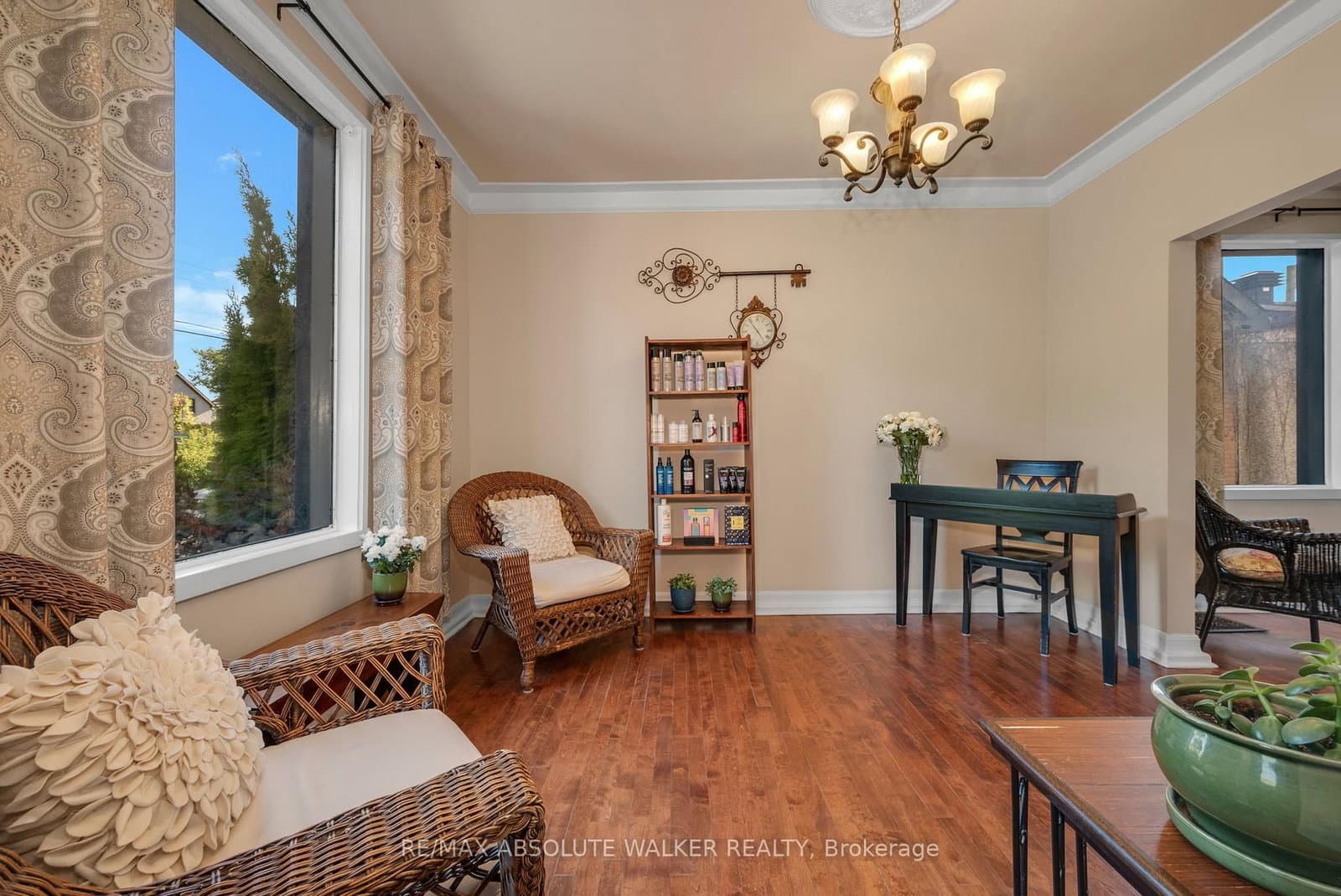 383 Danforth Avenue - Image 5