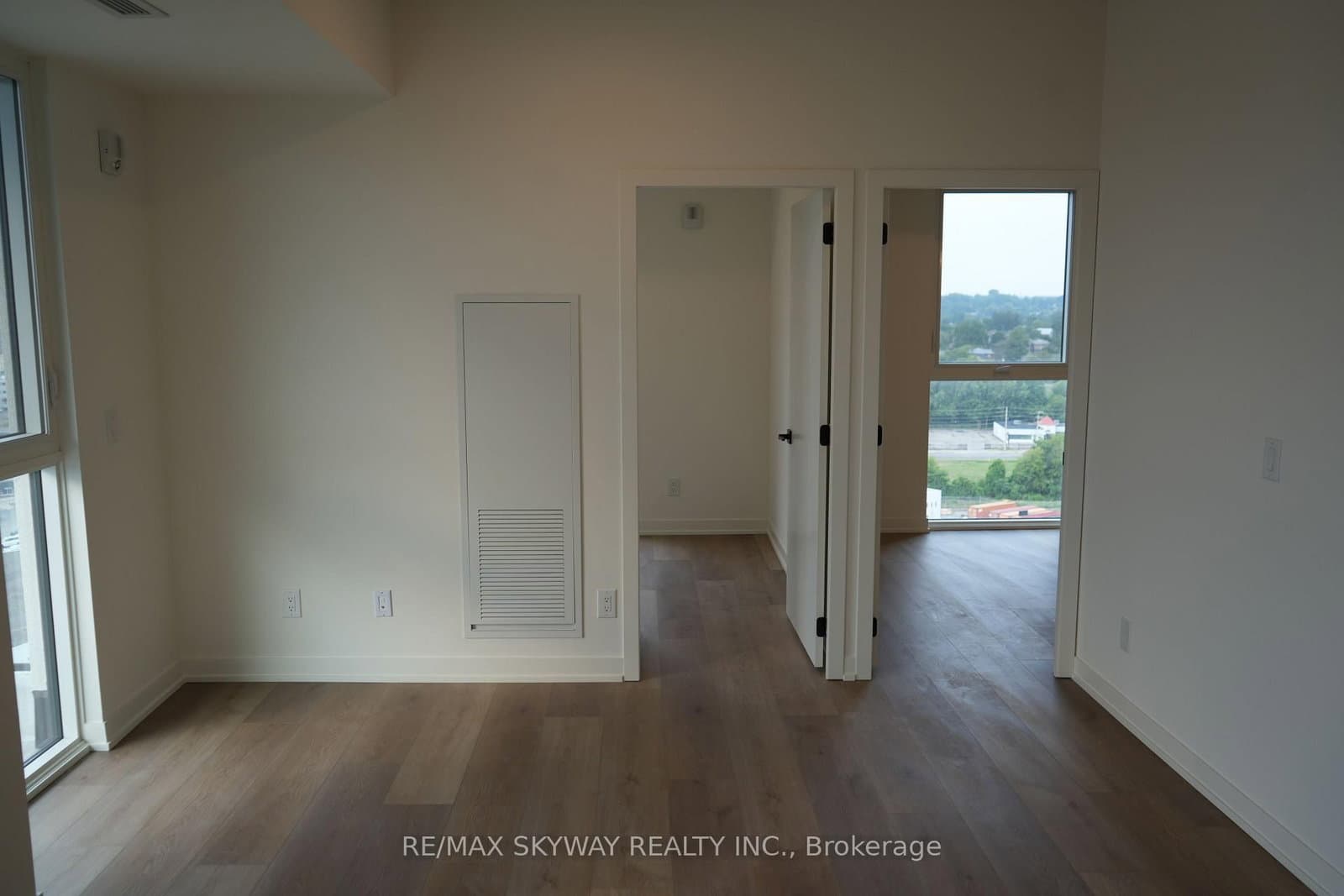 33 Erie Avenue, Unit 1501 - Image 6