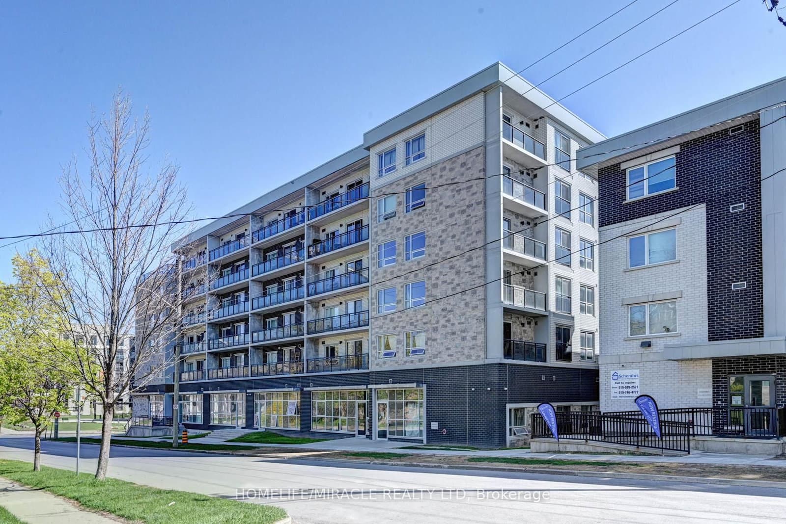 #209F - 275 Larch Street