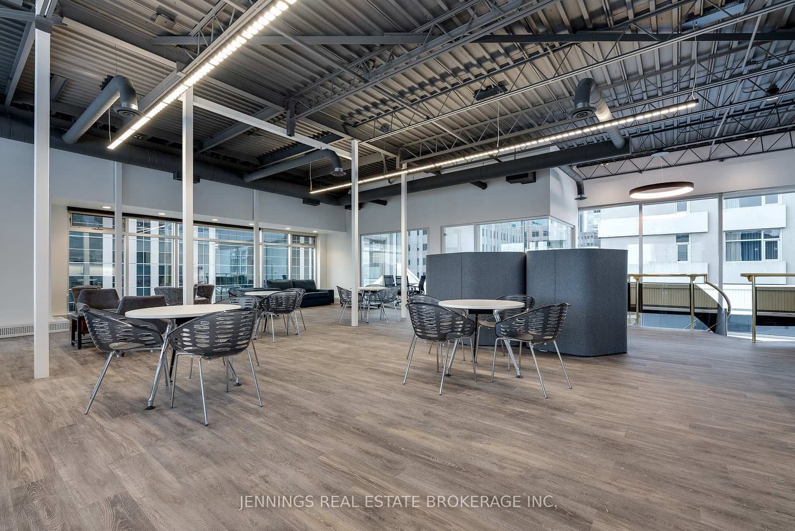 141 LAURIER WEST Avenue, Unit 1100 - Image 4