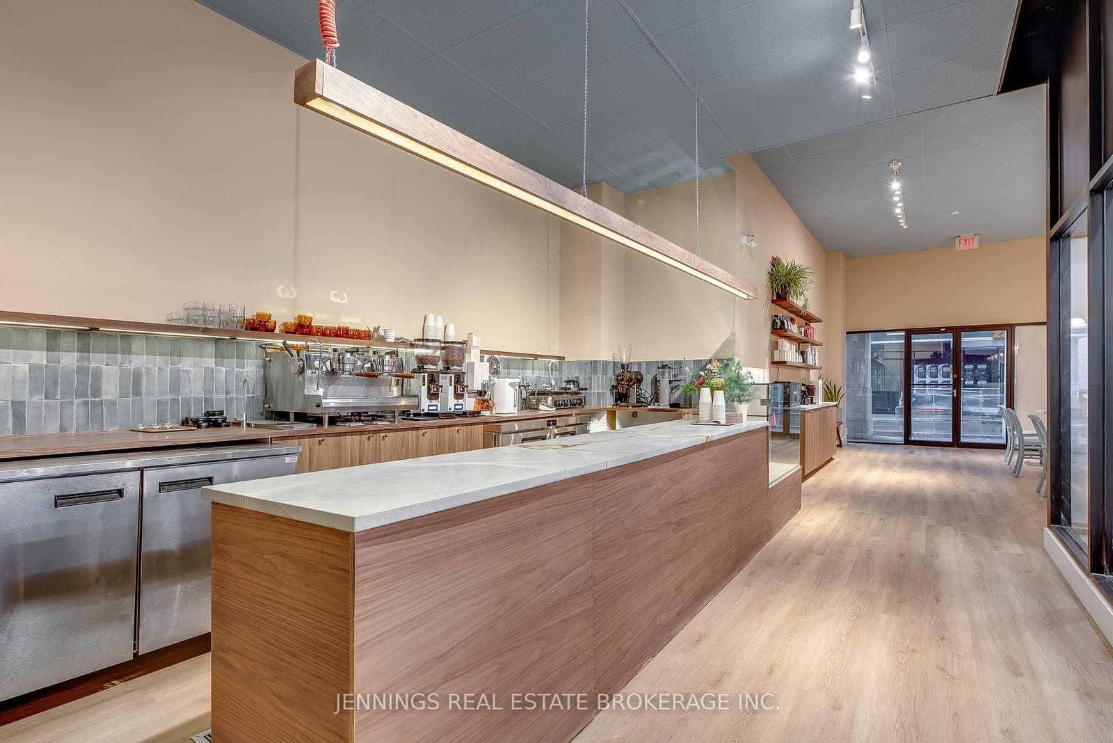 141 Laurier Avenue W, Unit 900 - Image 5