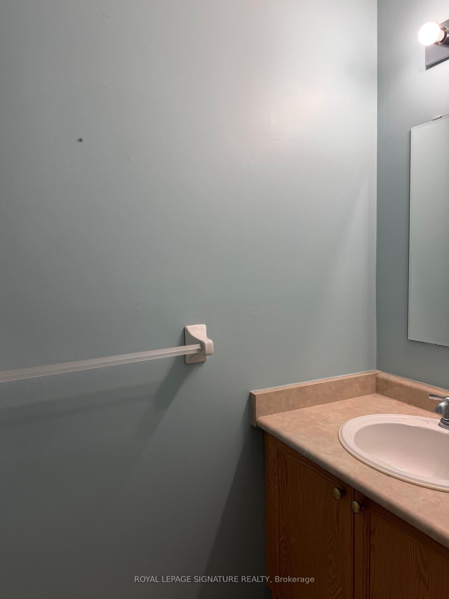 920 Edinburgh Road S, Unit 7 - Image 6