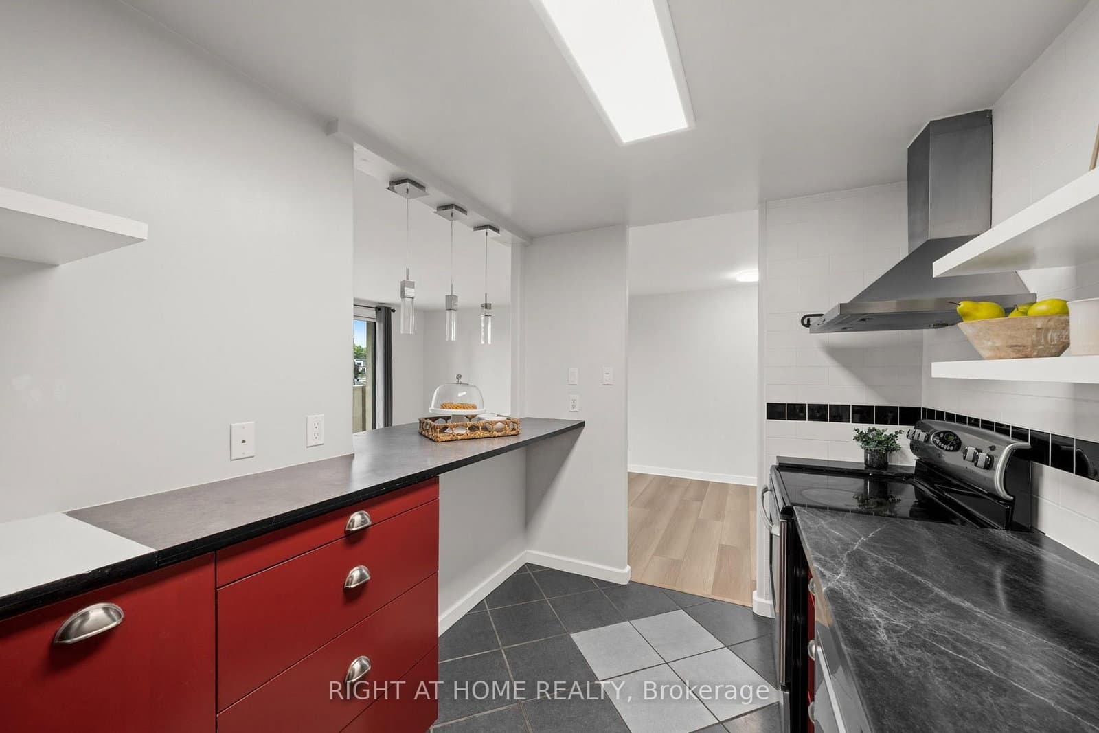 1025 RICHMOND Road, Unit 503 - Image 4