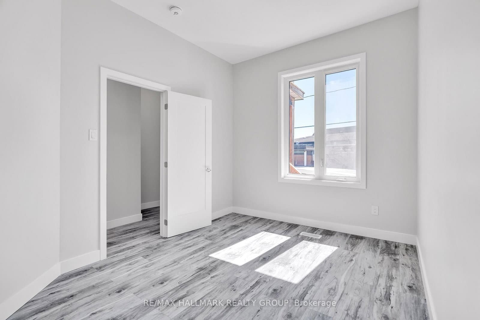 259 Somerset Street E, Unit 6 - Image 6