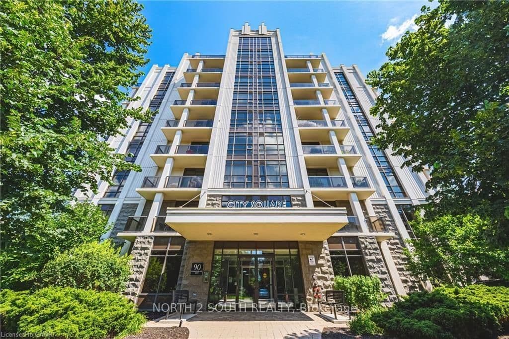 90 Charlton Avenue W, Unit 605 - Image 3