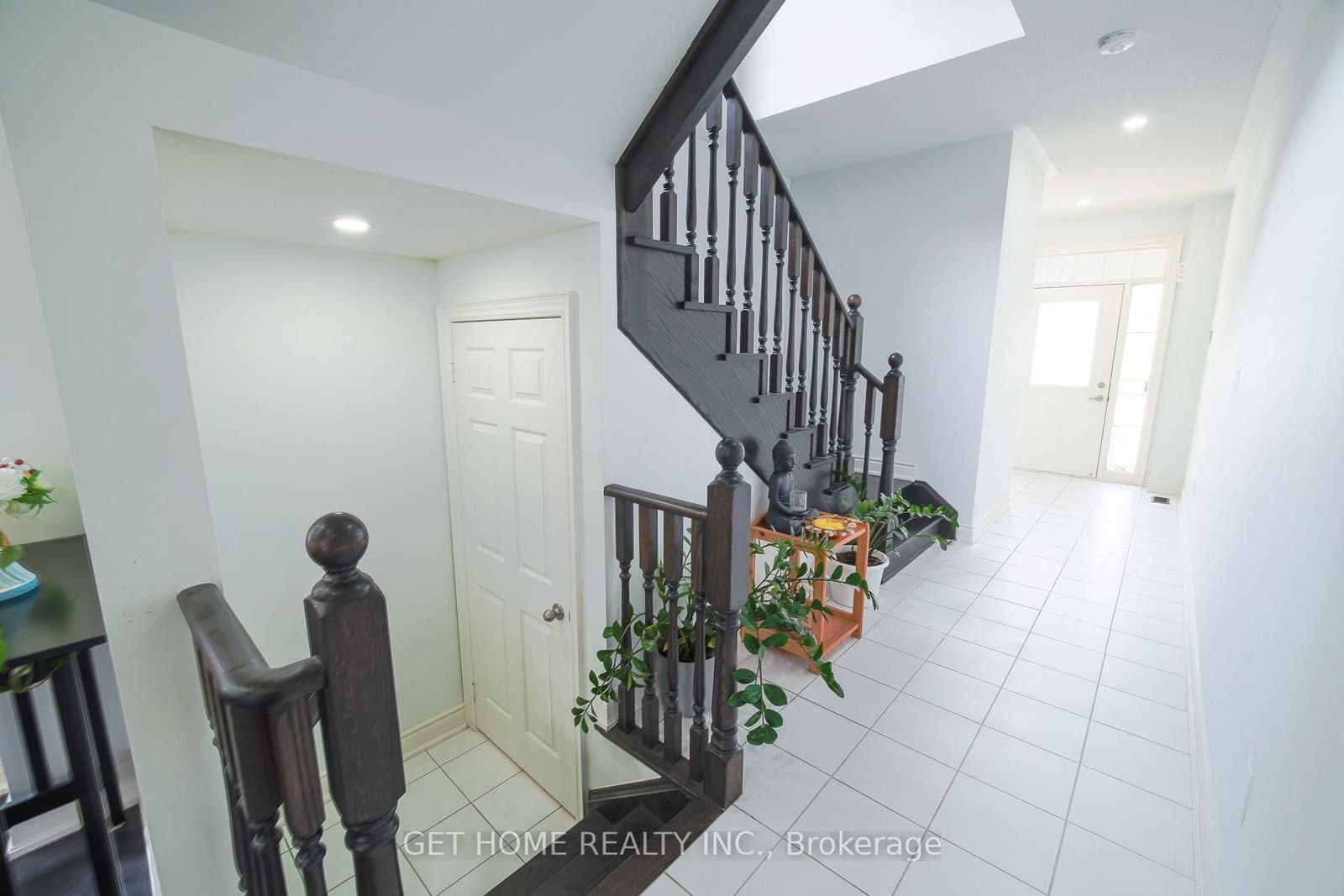 114 Attwater Drive - Image 6