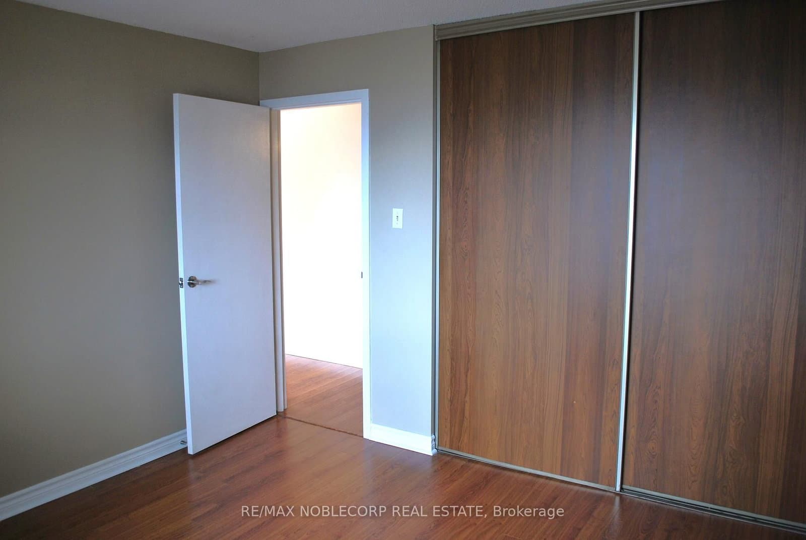 64 Benton Street, Unit 901 - Image 5