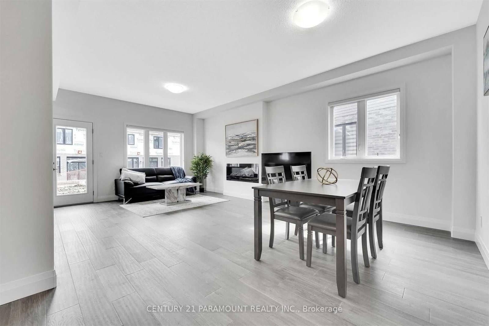 2997 Doyle Drive - Image 5