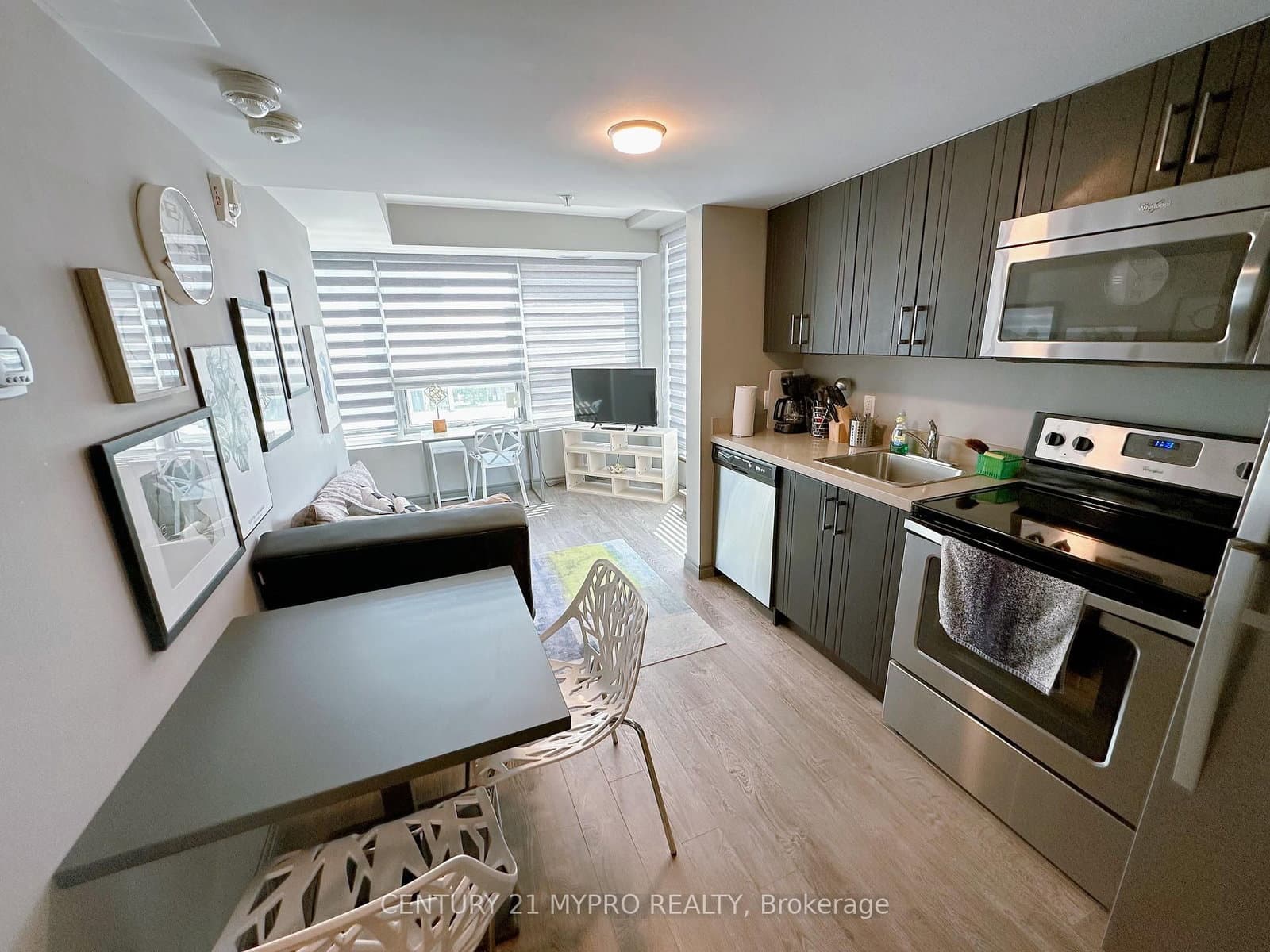 321 Spruce Street, Unit 801 - Image 4