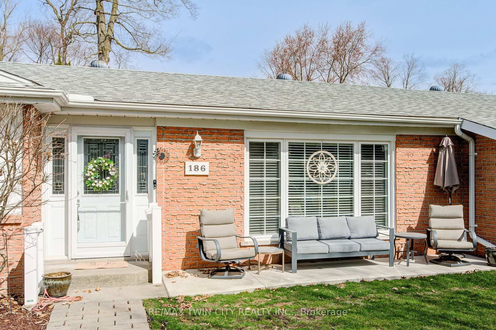186 Shuh Avenue - Image 2