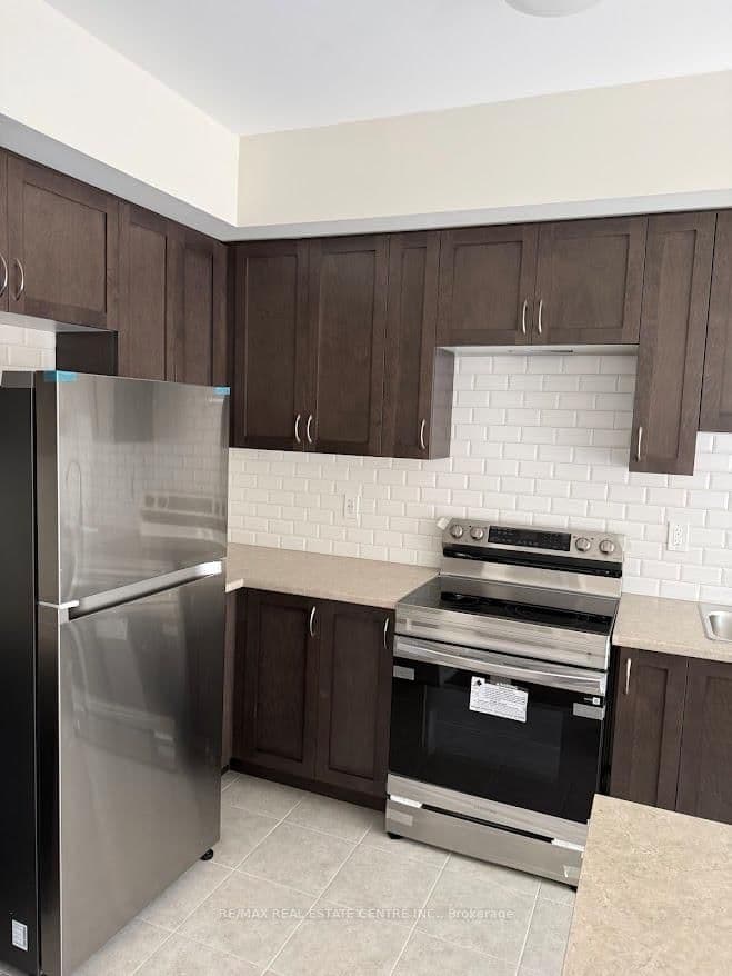 660 Colborne Street W, Unit 80 - Image 6