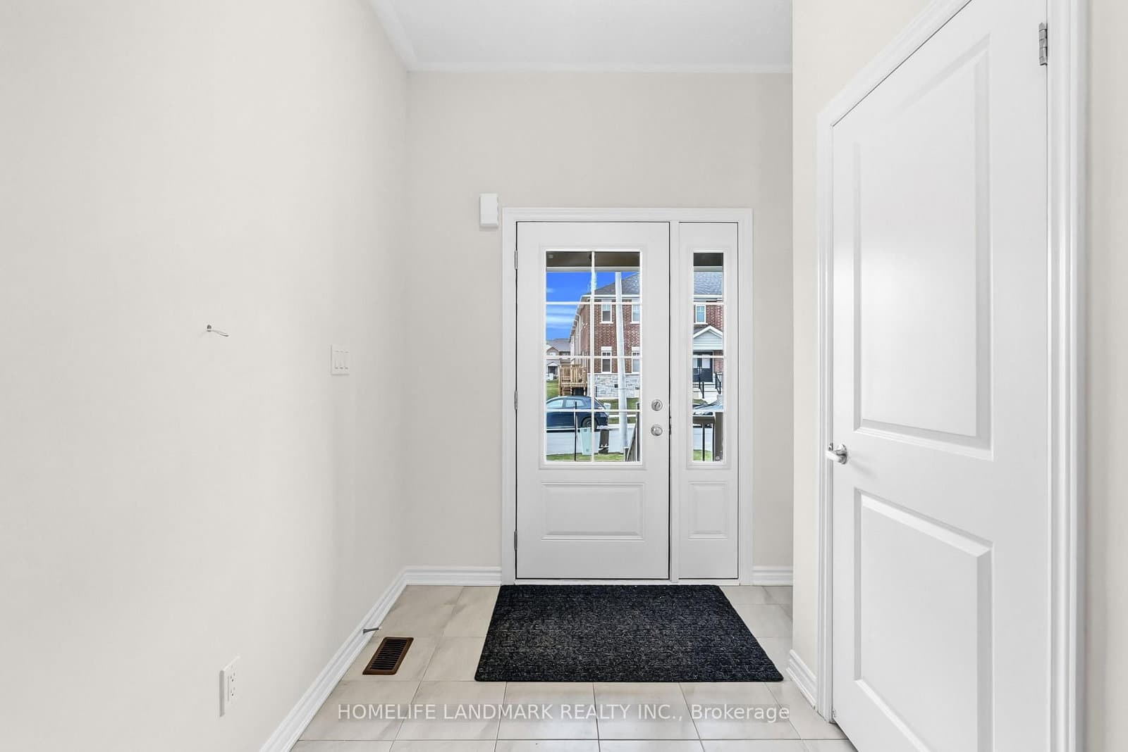 21 Sapphire Way - Image 5