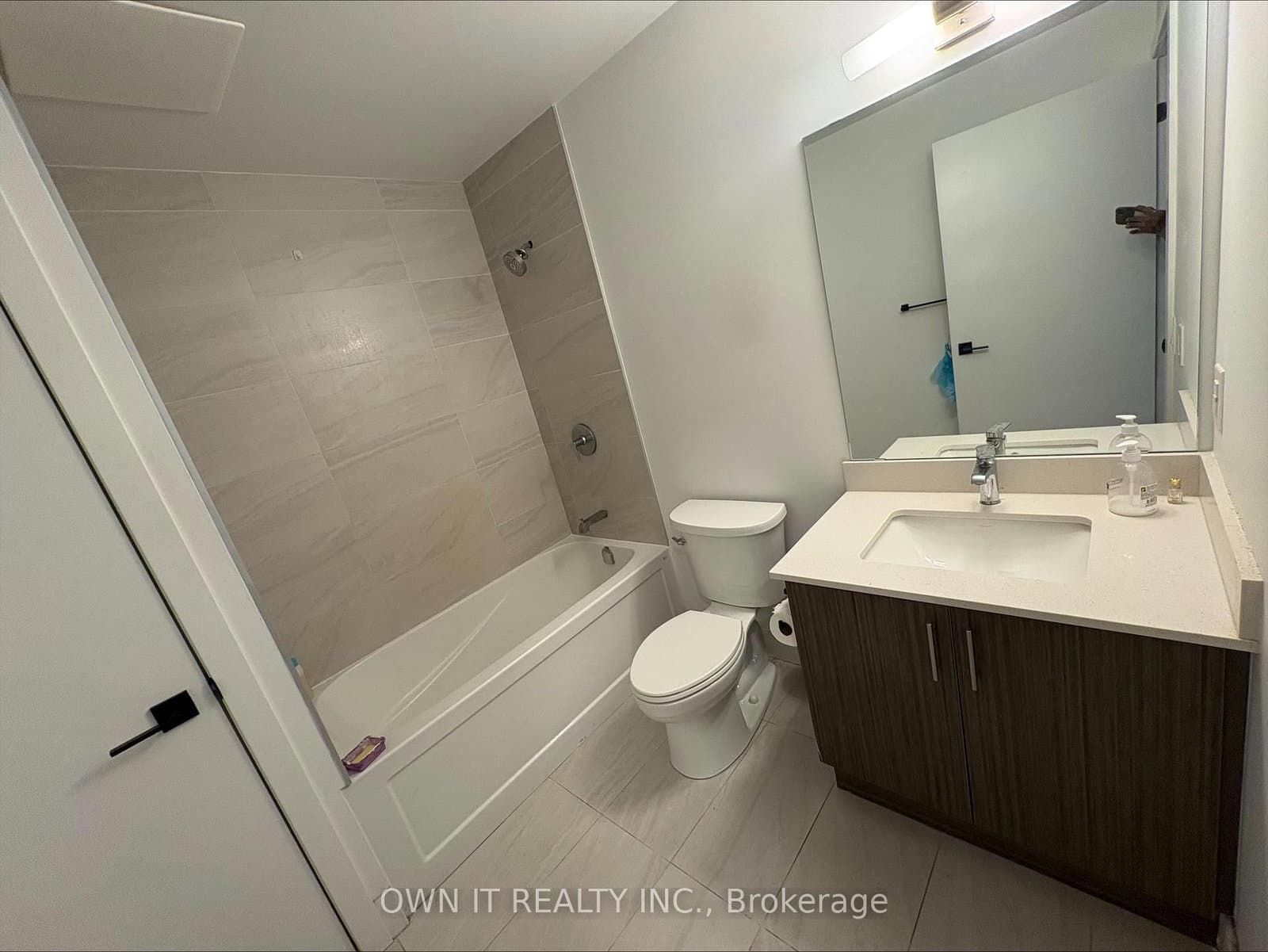2782 Barton Street E, Unit 312 - Image 4
