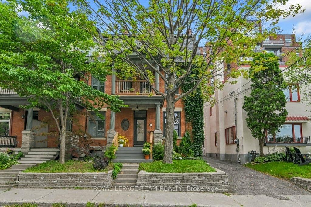 7 Third Avenue - Image 1
